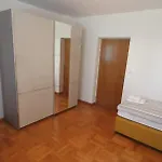 Apartament House