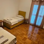 아파트 House