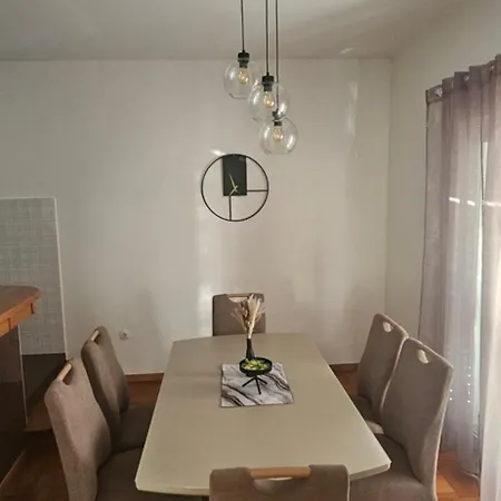 House * Zára